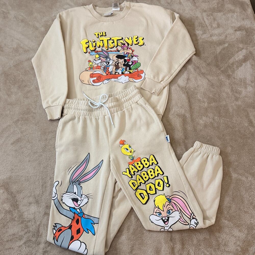 WB100 Flintstones Looney Tunes Sweatshirt Joggers Set Beige XS Bugs Bunny Mashup